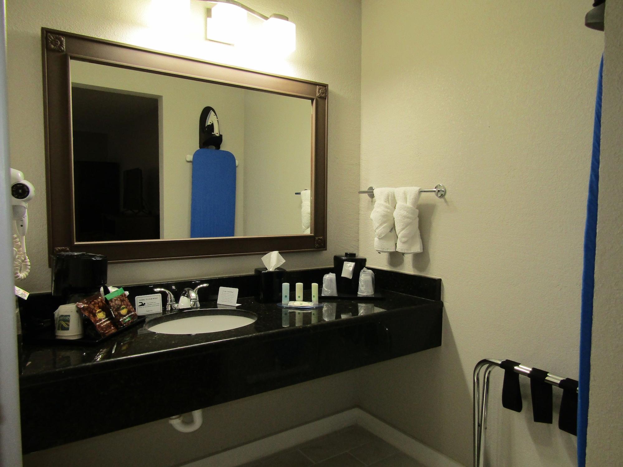 Quality & Kissimmee By The Hotel
