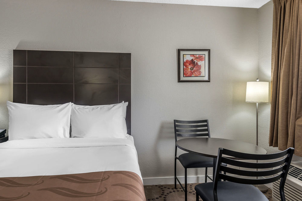 Hotel Quality & Kissimmee By The 3*