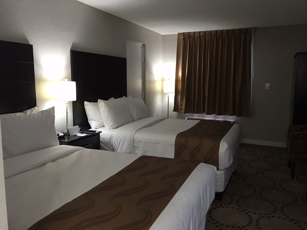 Quality & Kissimmee By The Four Corners
