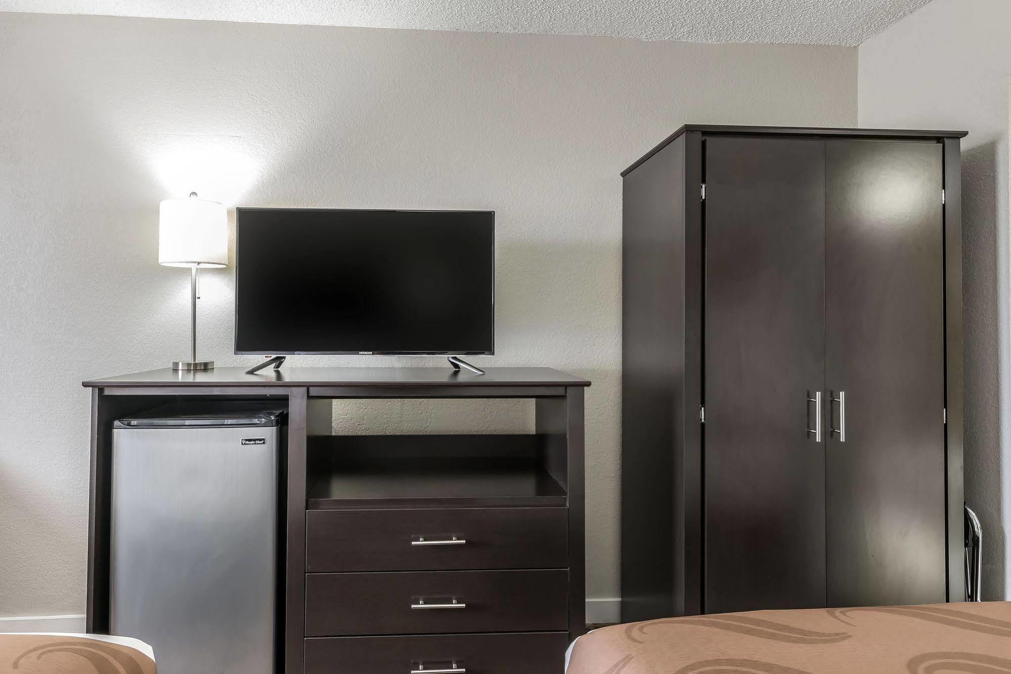 Quality & Kissimmee By The 3* Four Corners